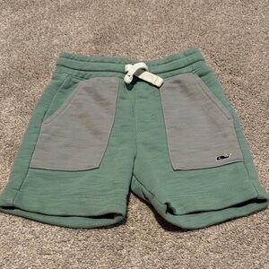 Vineyard Vines Shorts